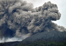 Abu Vulkanik Jangan Panik, Ini 5 Cara Aman Menghadapinya